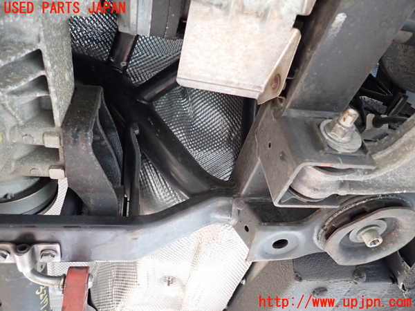 1UPJ-9232175295]マセラティ・グラントゥーリズモ(MGT)リアメンバー 中古_4