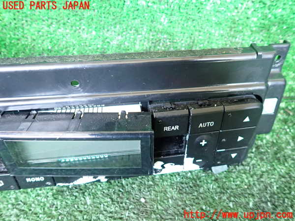 1UPJ-9232176066]マセラティ・グラントゥーリズモ(MGT)エアコンスイッチ1 ジャンク部品取り_2