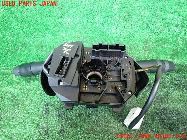 1UPJ-9232176720]マセラティ・グラントゥーリズモ(MGT)コンビネーションスイッチ 中古_5