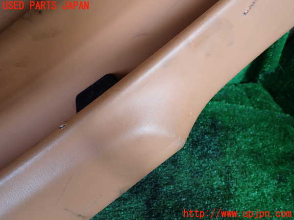 1UPJ-9232171264]マセラティ・グラントゥーリズモ(MGT)左ドア内張り ジャンク部品取り_4
