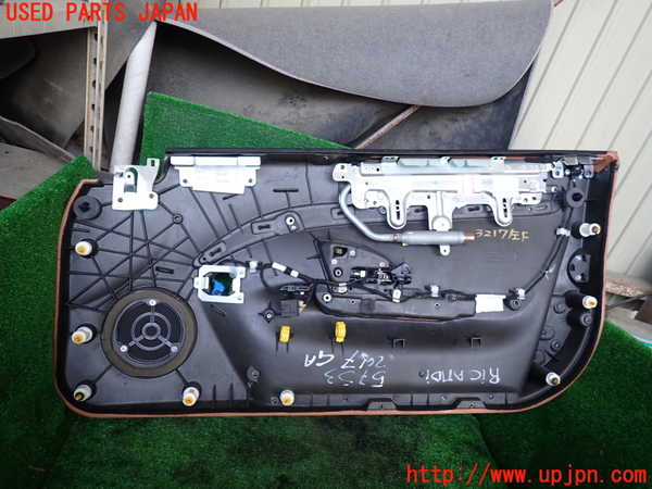 1UPJ-9232171264]マセラティ・グラントゥーリズモ(MGT)左ドア内張り ジャンク部品取り_5