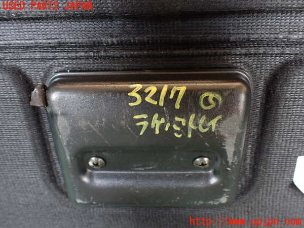 1UPJ-9232177771]マセラティ・グラントゥーリズモ(MGT)ラゲッジトレイ1 中古_3