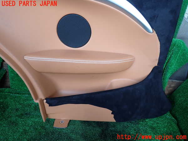 1UPJ-9232177680]マセラティ・グラントゥーリズモ(MGT)左リアピラートリム 中古_3