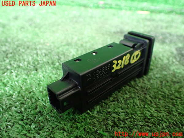 1UPJ-9232186310]ヴェルファイアハイブリッド(ATH20W)スイッチ5 (ウィンドデアイサー) 中古_2