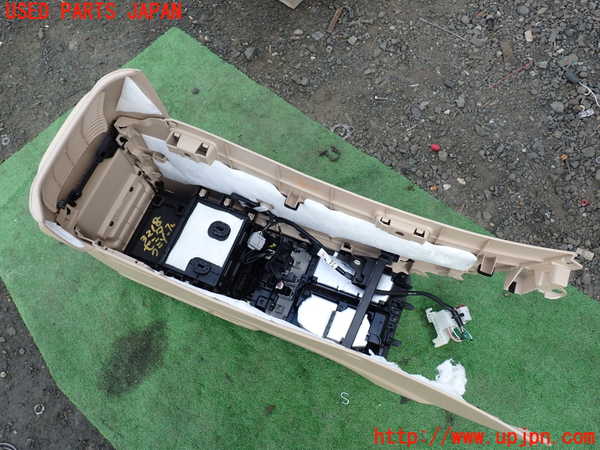 1UPJ-9232187540]ヴェルファイアハイブリッド(ATH20W)センターコンソール 中古_5