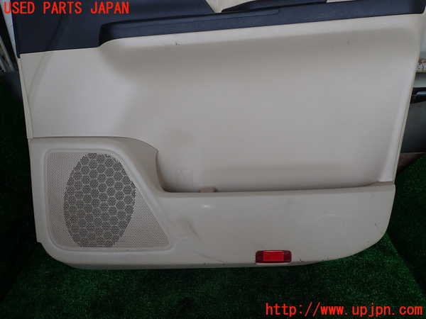 1UPJ-9232181234]ヴェルファイアハイブリッド(ATH20W)右前ドア内張り 中古_3
