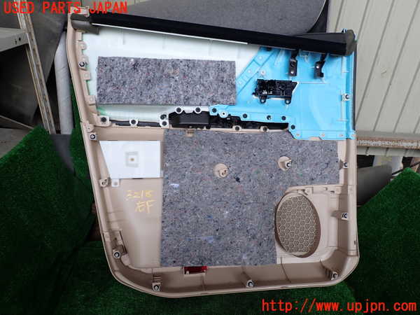 1UPJ-9232181234]ヴェルファイアハイブリッド(ATH20W)右前ドア内張り 中古_4
