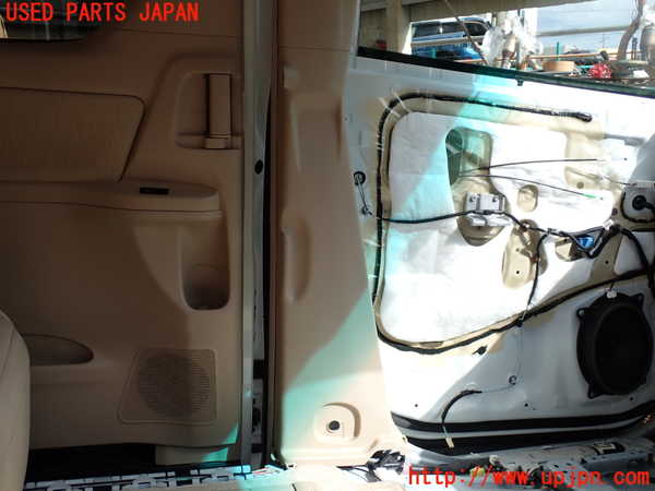 1UPJ-9232187670]ヴェルファイアハイブリッド(ATH20W)左センターピラートリム 中古_3