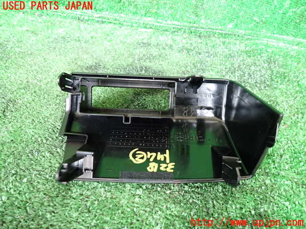 1UPJ-9232187692]ヴェルファイアハイブリッド(ATH20W)内装トリム類2 中古_3