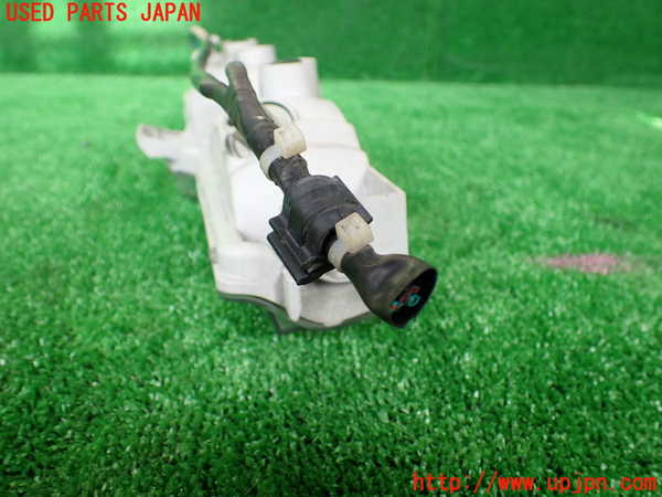 1UPJ-9232191559]８６(BRZ)(ZN6)リアフィニッシャー 中古_3