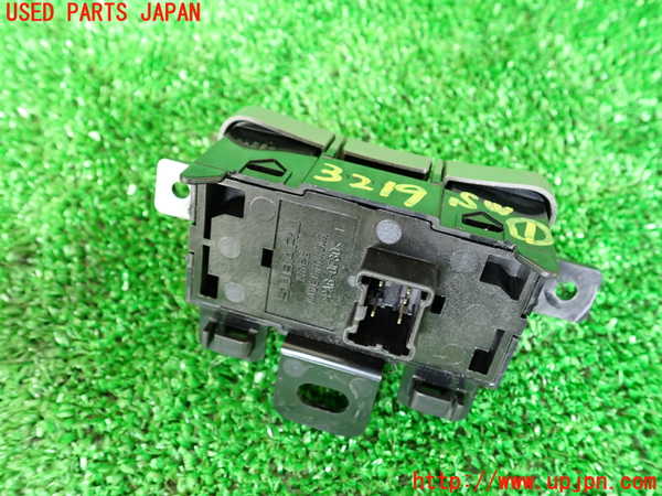 1UPJ-9232196306]８６(BRZ)(ZN6)スイッチ1 (VSCオフ他) 中古_2