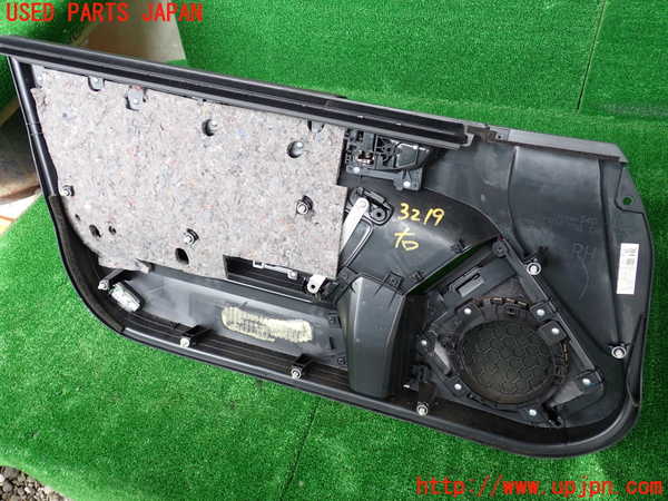 1UPJ-9232191234]８６(BRZ)(ZN6)右ドア内張り 中古_3