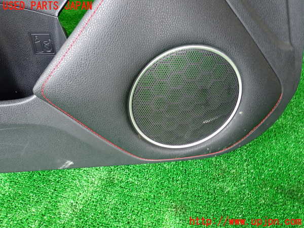 1UPJ-9232191264]８６(BRZ)(ZN6)左ドア内張り 中古_2