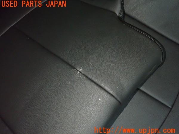 3UPJ=9232200608]デリカD:5(CV1W)Clazzio クラッツィオ 13PMC7603K シートカバー 中古_3