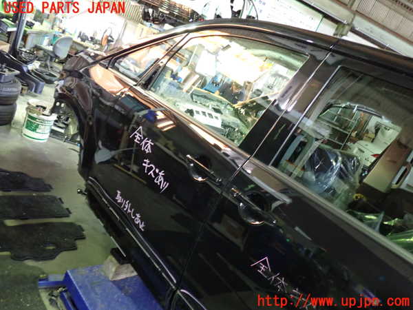 1UPJ-9232201260]デリカD：5(CV1W)左前ドア M2H3 中古_3