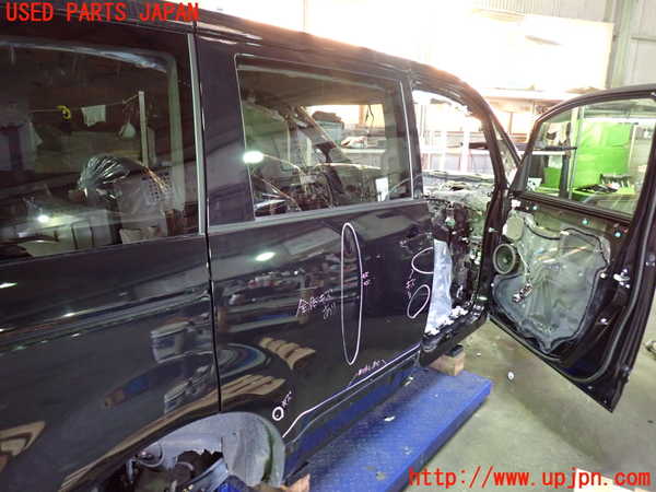1UPJ-9232201290]デリカD：5(CV1W)右後ドア M31Q8 中古_2