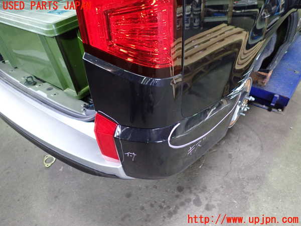 1UPJ-9232201610]デリカD：5(CV1W)リアバンパー 中古_2