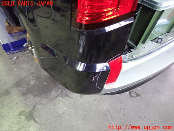 1UPJ-9232201610]デリカD：5(CV1W)リアバンパー 中古_4