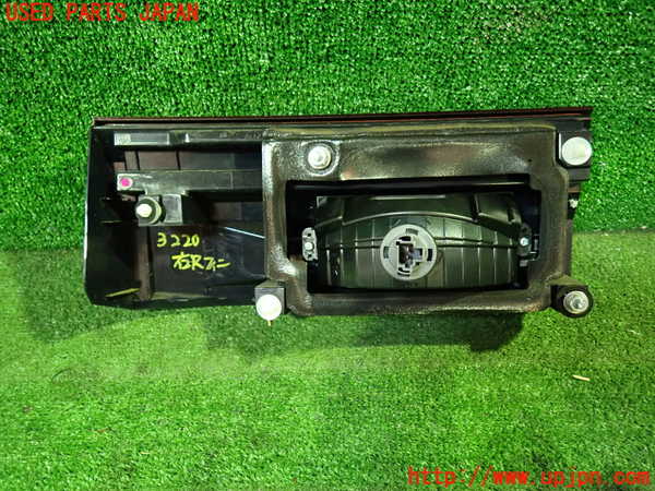 1UPJ-9232201550]デリカD：5(CV1W)右リアフィニッシャー 中古_2