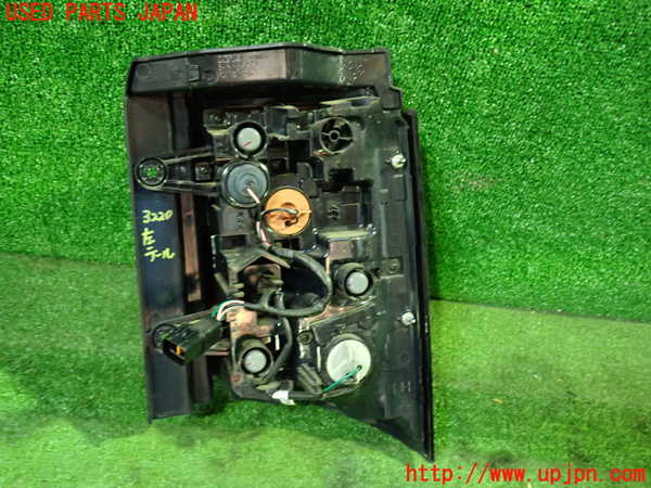 1UPJ-9232201536]デリカD：5(CV1W)左テールランプ 中古_2