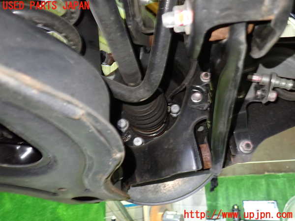 1UPJ-9232204305]デリカD：5(CV1W)左リアナックルハブ 中古_2