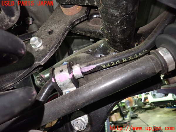 1UPJ-9232205445]デリカD：5(CV1W)リアスタビライザー 中古_4