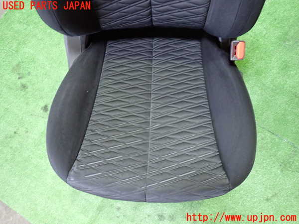 1UPJ-9232207035]デリカD：5(CV1W)運転席シート 中古_3