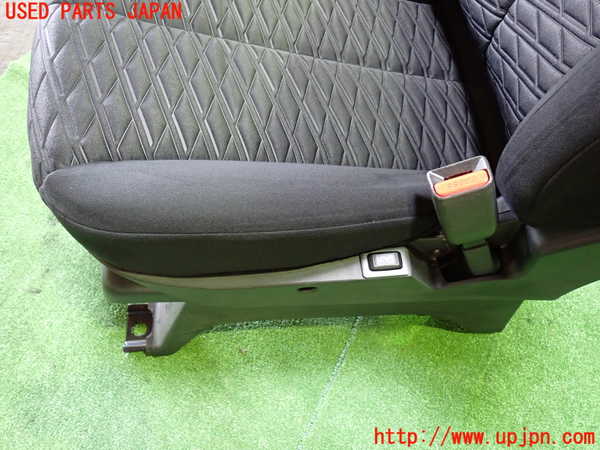 1UPJ-9232207035]デリカD：5(CV1W)運転席シート 中古_4