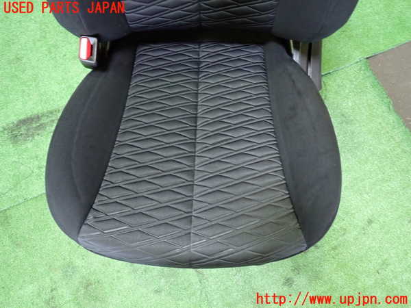 1UPJ-9232207065]デリカD：5(CV1W)助手席シート 中古_3