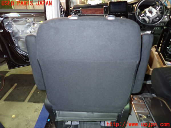 1UPJ-9232207175]デリカD：5(CV1W)左2列目シート 中古_4