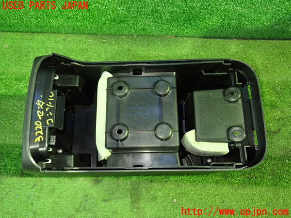 1UPJ-9232207540]デリカD：5(CV1W)センターコンソール 中古_5