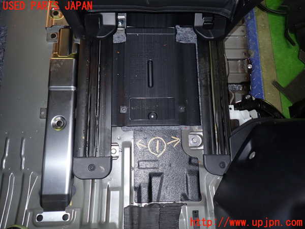 1UPJ-9232207496]デリカD：5(CV1W)シートレール① (２列目右) 中古_2
