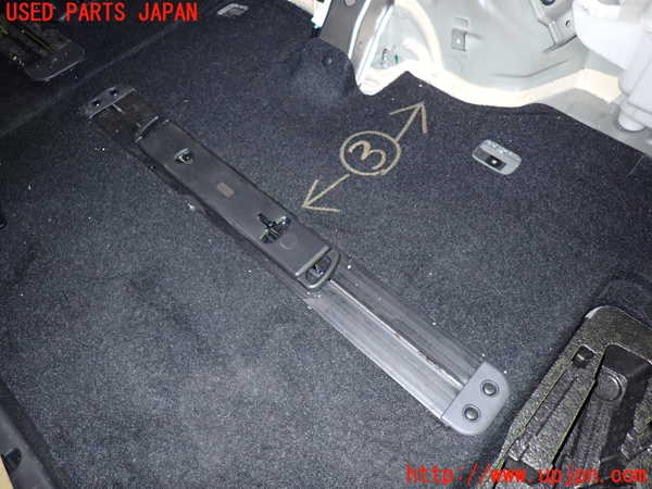 1UPJ-9232207498]デリカD：5(CV1W)シートレール③ (３列目右) 中古_3