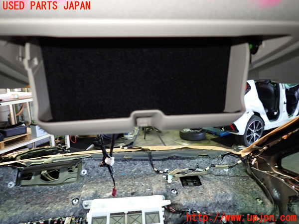 1UPJ-9232206411]デリカD：5(CV1W)ルームランプ1 (１列目) 中古_2