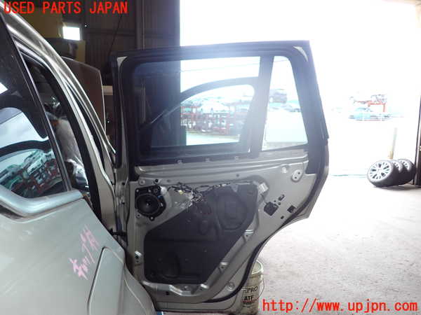 1UPJ-9232211290]BMW X3(WY20 F25)右後ドア M24100 中古_5