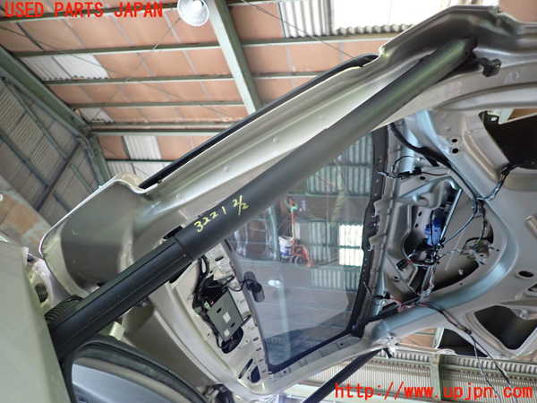 1UPJ-9232211584]BMW X3(WY20 F25)リアゲートダンパー 中古_2
