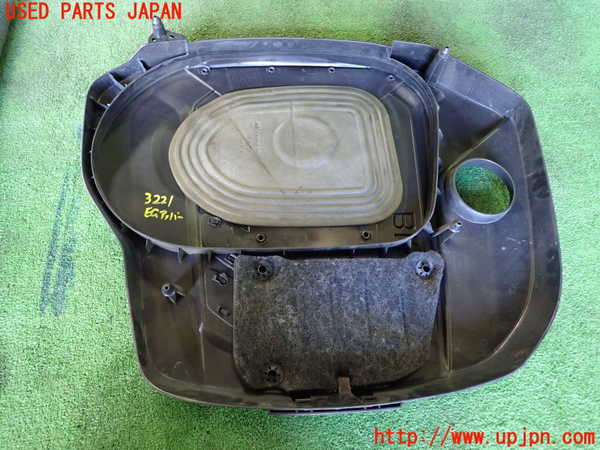 1UPJ-9232212160]BMW X3(WY20 F25)エンジンアッパーカバー 中古_2