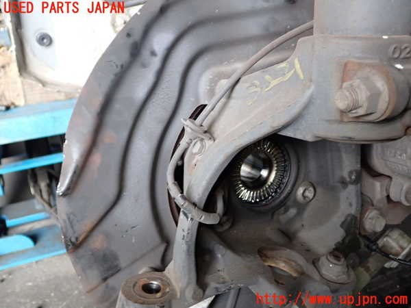 1UPJ-9232214290]BMW X3(WY20 F25)右フロントナックルハブ 中古_2