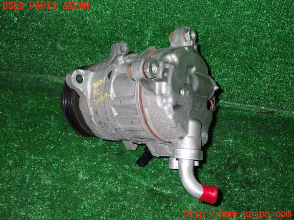 1UPJ-9232216025]BMW X3(WY20 F25)エアコンコンプレッサー 中古_3