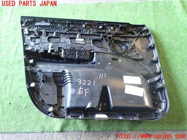 1UPJ-9232211234]BMW X3(WY20 F25)右前ドア内張り 中古_5