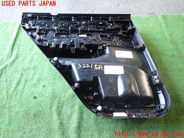1UPJ-9232211294]BMW X3(WY20 F25)右後ドア内張り 中古_4
