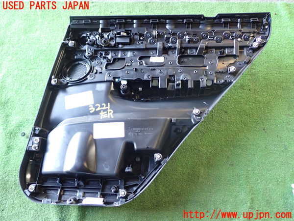 1UPJ-9232211324]BMW X3(WY20 F25)左後ドア内張り 中古_4