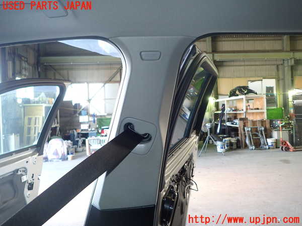 1UPJ-9232217665]BMW X3(WY20 F25)右センターピラートリム 中古_2