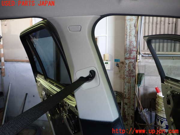 1UPJ-9232217670]BMW X3(WY20 F25)左センターピラートリム 中古_2