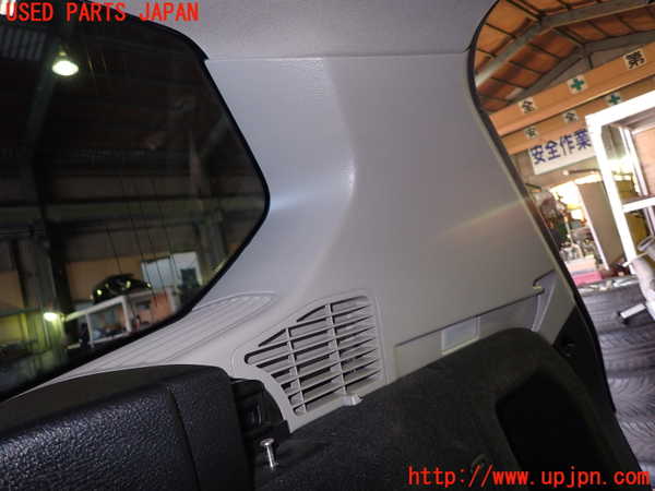 1UPJ-9232217675]BMW X3(WY20 F25)右リアピラートリム 中古_3