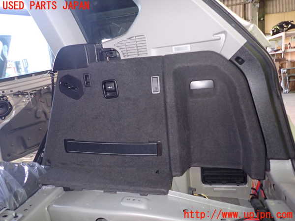 1UPJ-9232217675]BMW X3(WY20 F25)右リアピラートリム 中古_4