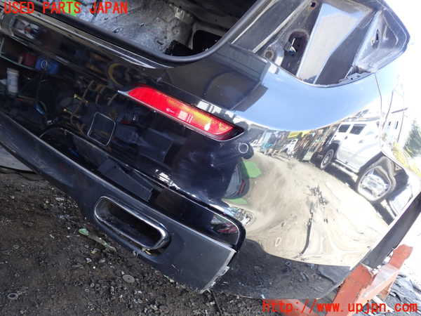 1UPJ-9232221610]BMW アクティブハイブリッド7(AH7)(YA30) F04リアバンパー Mスポーツ 【ジャンク】_3