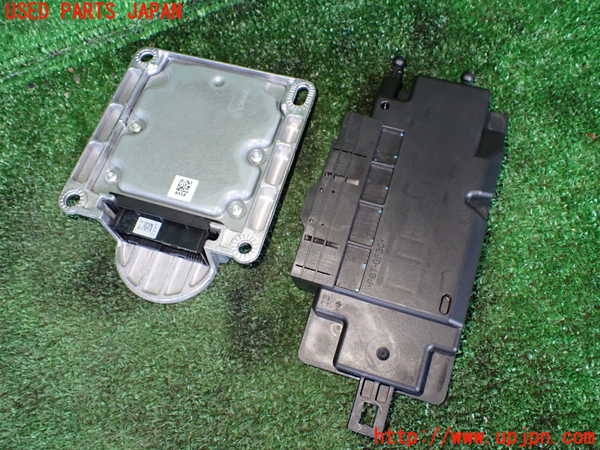 1UPJ-9232226145]BMW アクティブハイブリッド7(AH7)(YA30) F04エアバッグコンピューター 中古_4