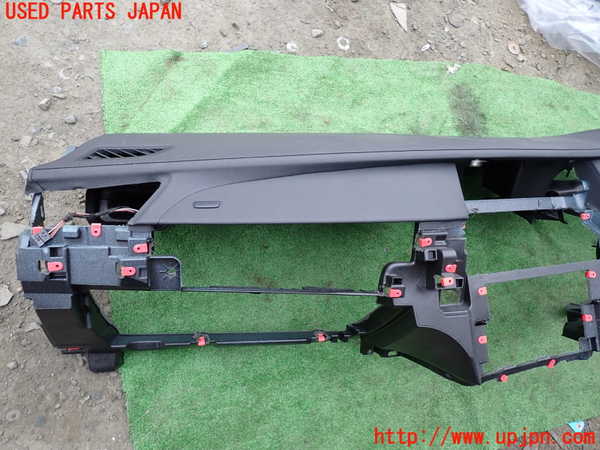 1UPJ-9232227505]BMW アクティブハイブリッド7(AH7)(YA30) F04ダッシュボード 中古_3