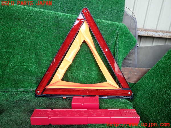 1UPJ-9232227805]BMW アクティブハイブリッド7(AH7)(YA30) F04車載工具 中古_3